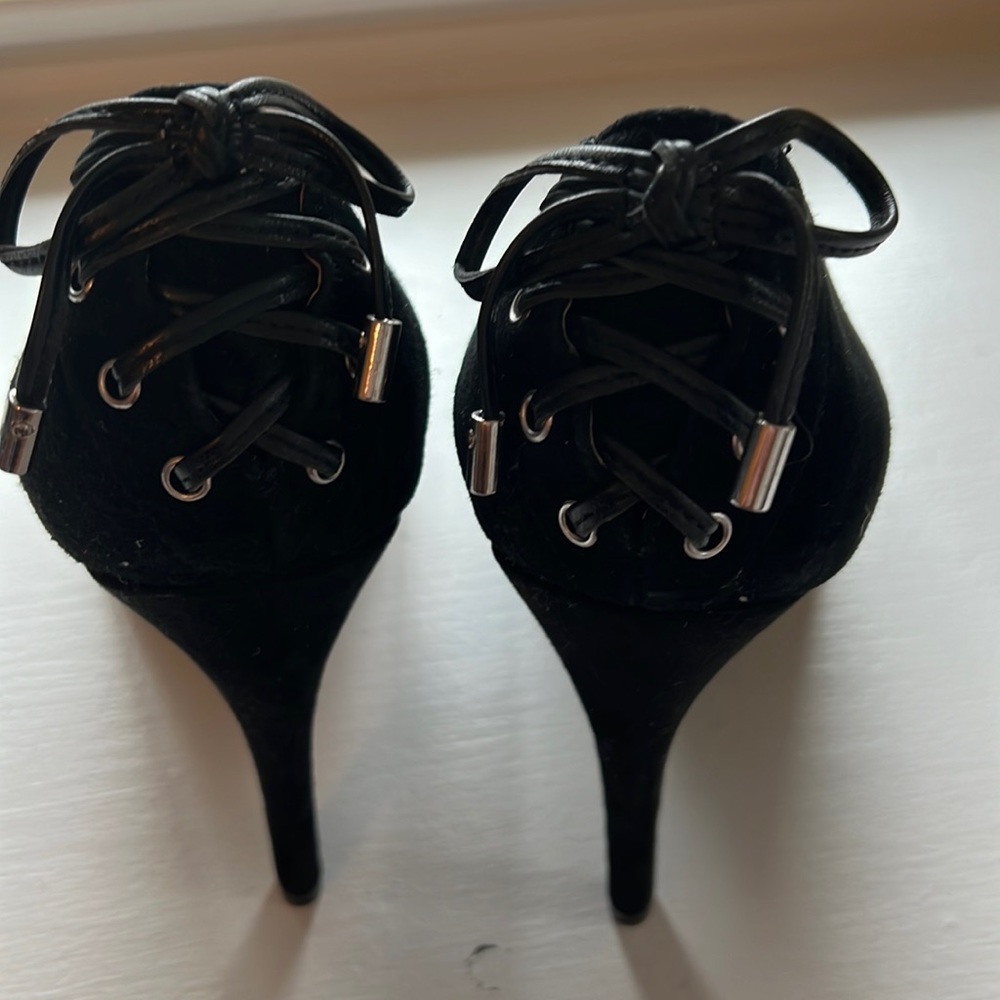 Black heels